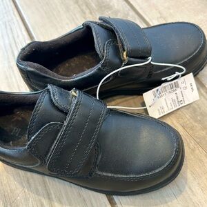 Children’s Place size 13 boys black dress shoes NWT
